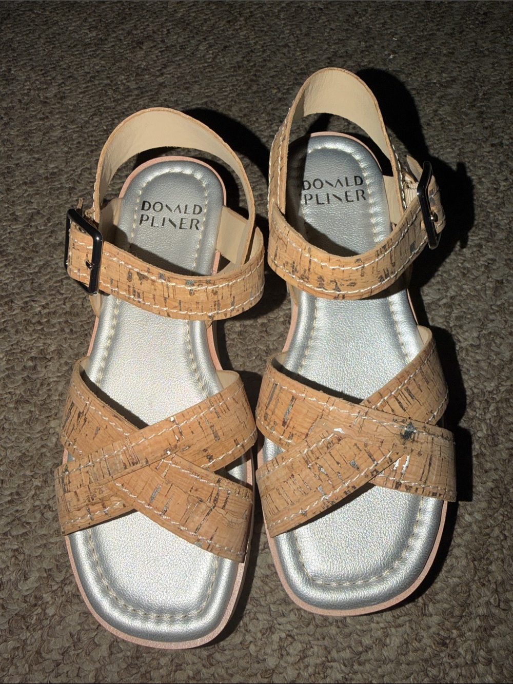 Donald J Pliner Women's Pyper size W6